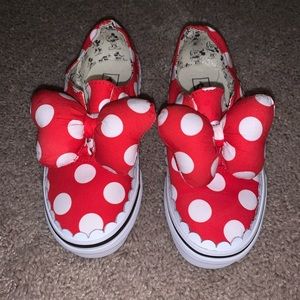 Kids Minnie Mouse slip on vans